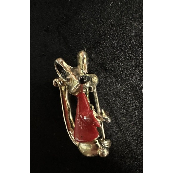 Pin Brooch Mouse Wearing Red Shirt Pin Brooch Small Goldtone 1” Vintage - Picture 2 of 5